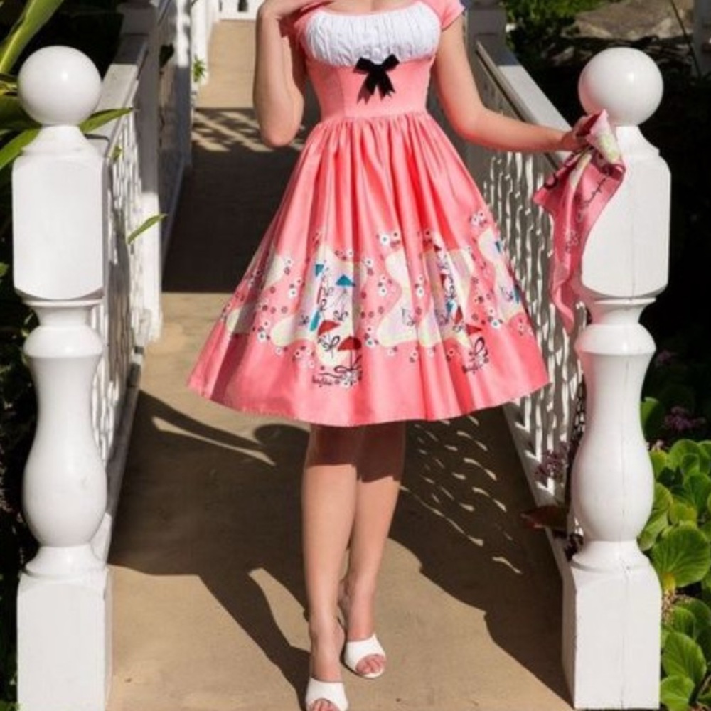 Pinup rockabilly 🎀 1950s Clothing Magic of Mary Blair Umbrella Print Dress